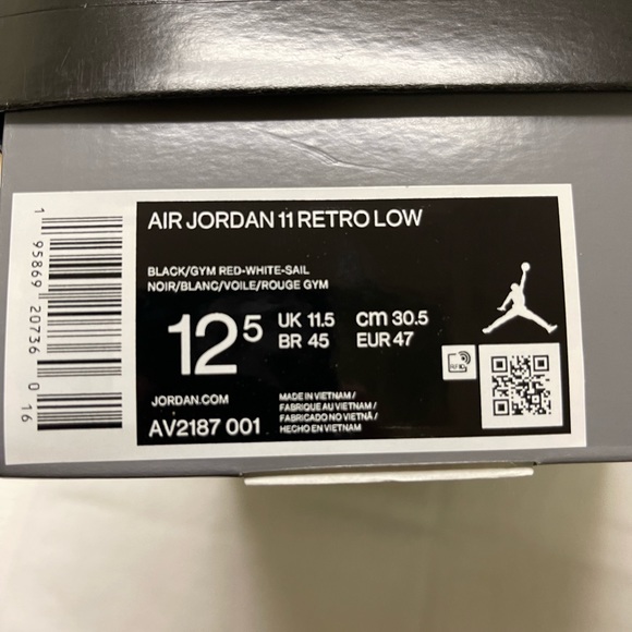 Men’s Air Jordan 11 Retro Low
